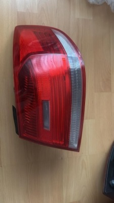 Лампа права задня w крила bmw e92 фото №1