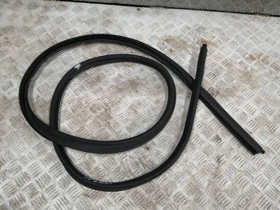 Dacia sandero ii прокладка кузовная крышки багажника фото №1