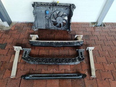 Partner iii berlingo 08- балка передняя нижняя фото №1