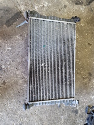 Радіатор води + вентилятори focus mk1 1.8 16v фото №1