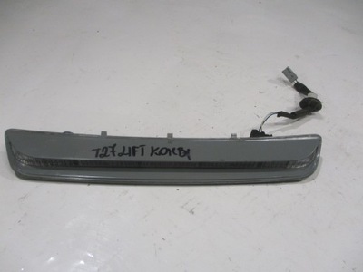 Третий свет лампа стоп-сигнал стоп toyota avensis t27 lift kombi фото №1