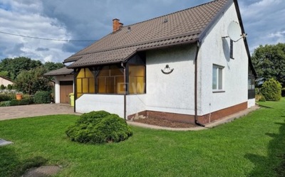 Dom, Drobnice, Osjaków (gm.), 136 m²