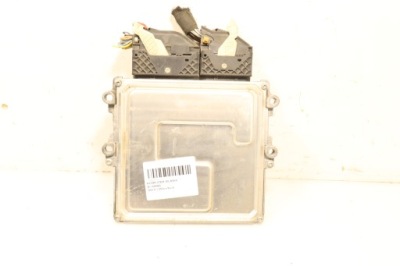 Peugeot 308 ii t9 13r- 1.2 thp бортовой компьютер блок управления двигателя 9812338980 фото №1