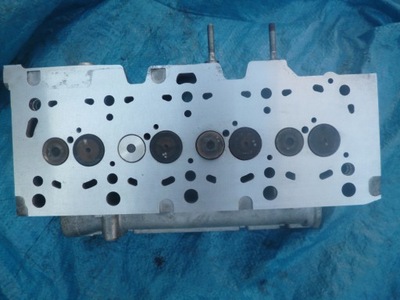 CYLINDER HEAD 1,5 DCI KANGOO CLIO MEGANE SHAFT SET  