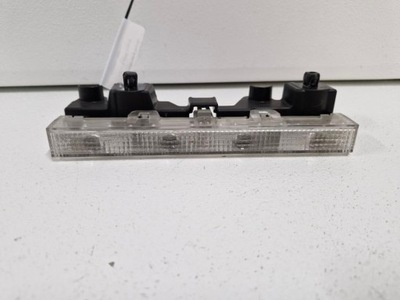 Toyota matrix 2 ii e140 третій 3 світло стоп-сигнал фото №1