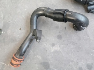 Воздухозаборник воздуха velar l560 3.0 d gx63-9f876 bc фото №1