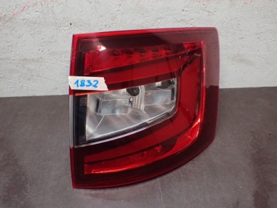 Лампа задня права skoda octavia iii 3 kombi led фото №1