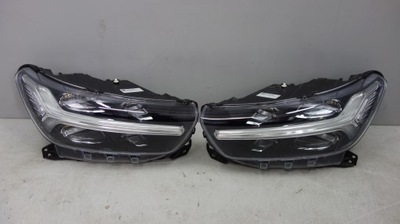 VOLVO XC40 II ŽIBINTAS ŽIBINTAI PRIEK. LED UK 31446781 