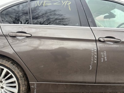 Двері праве задні bmw f30 a17 havanna braun фото №1