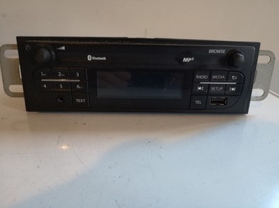 Opel vivaro b радио заводской 281154118r фото №1