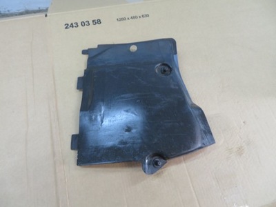 AUDI A5 8W PROTECCIÓN BASTIDOR DERECHA 8W0825202  