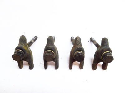 Daily iv 35s11 06- кронштейн кронштейн форсунок 2.3 hpi фото №1