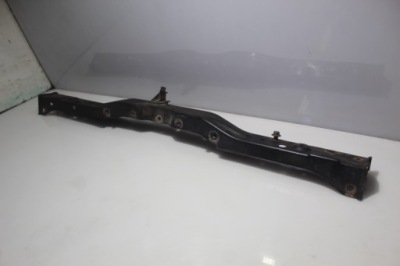 Pas передній toyota avensis ii t25 2.0d4d фото №1