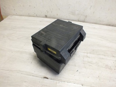 Ssangyong rexton корпус коробка предохранителей фото №1