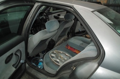 Peugeot 406 sedan прокладка кузовна двері лівий задня фото №1