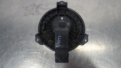 Вентилятор обдув toyota yaris 1.4 фото №1