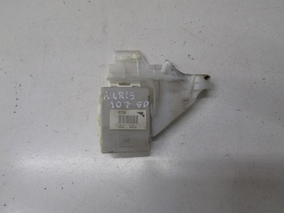 Toyota auris i модуль блок управления 82671-12270 фото №1