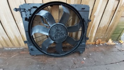 Вентилятор радиатора mercedes a0099063902 оригинал фото №1