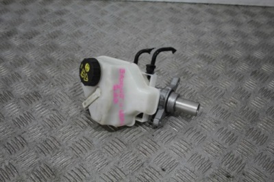 Бачок насос тормозная evoque ii 2 l551 фото №1