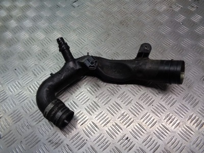 Шланг труба впускной воздуха vw fox 1.4 tdi 6q0129654bd фото №1