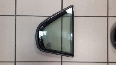 Rover 400 45 mg zs 4d 5d скло права задня малий фото №1