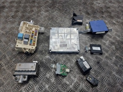 Набір стартовий toyota corolla verso ii 2.0 d4d 89661-0f010 фото №1