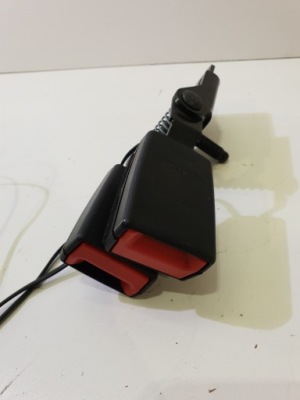 Opel adam клипса замок поперечина задний  заднего 13357735 фото №1