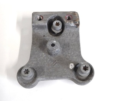 Кронштейн кронштейн коробки opel crossland x 1.6 cdti фото №1