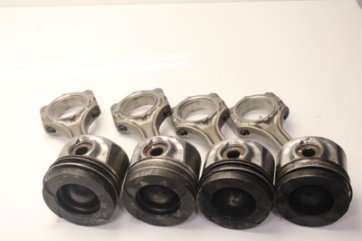 Toyota corolla verso ii 2.2 d поршень поршні шатун шату́н фото №1