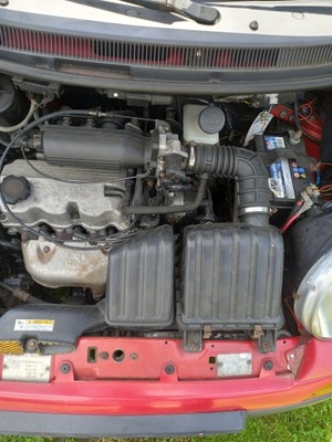 Wtryski paliwa 2 szt Daewoo Matiz 99r poj 800 listwa