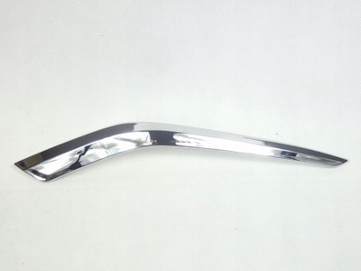 Молдинг решітка хром бампер peugeot 208 15-19 le фото №1