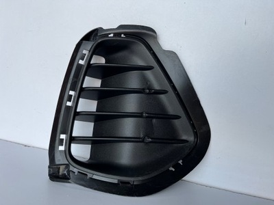 Решётка бампера правая перед hyundai i30 фото №1