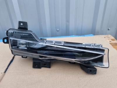 Tesla 3 рестайлинг  y противотуманная фара правый led drl 1624798-00-a фото №1