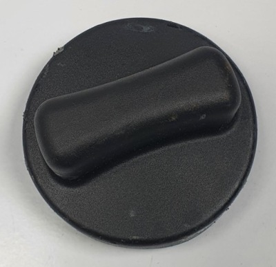 Крышка заливной топлива mercedes w115 w114 w123 w116 фото №1