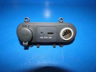 Kia optima iii разъём usb aux 12v прикуриватель фото №1