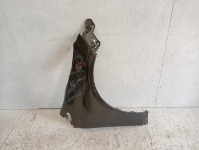 Крила правий перед передній toyota corolla e21 hb kombi 19- фото №1