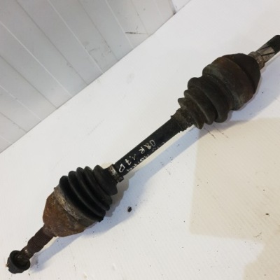 Opel оригинальный номер 13124675 приводной вал фото №1