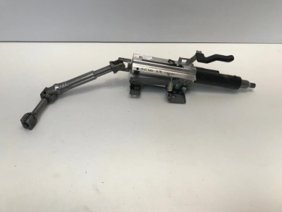 Volvo xc40 2022 колонка рулевая 32269251 фото №1