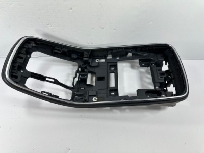 Scenic iv рамка dekor защита туннель среднего 682607429r фото №1