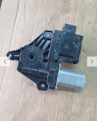 Моторчик скло лівий задня mercedes a2059060301 фото №1