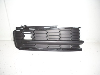 Skoda оригінальний номер 565807367 решітка бампера фото №1