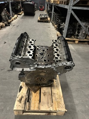 Двигатель porsche cayenne 4.2 tdi cud фото №1