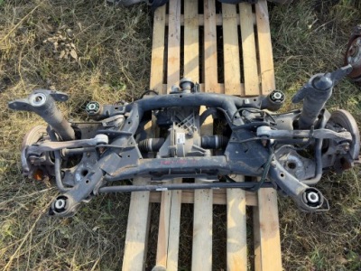 Підвіска задні задня поворотний кулак підрамник привідний вал диференціал jaguar f-pace x540 фото №1