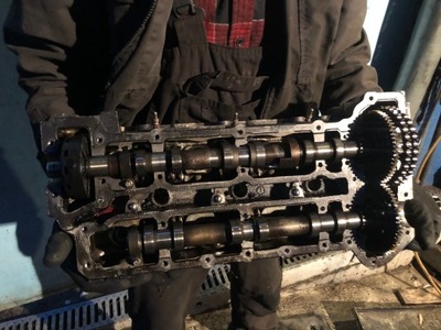 Jeep commander gran cherokee 3.0 crd головка права фото №1