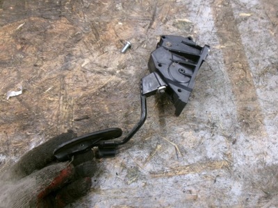 Lexus is ii 220 педаль газа потенциометр фото №1