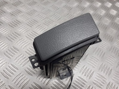 Попільничка kia carens ii фото №1