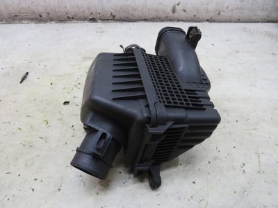 Корпус фільтра повітря carens iv 1.7 28110-a4200 фото №1