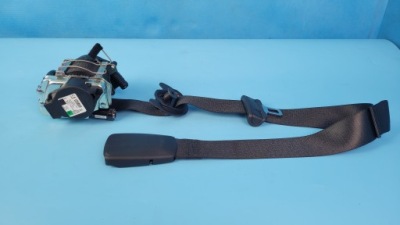 Bmw 2' f44 gran coupe 21r pas безопасности правый перед 7488782 фото №1