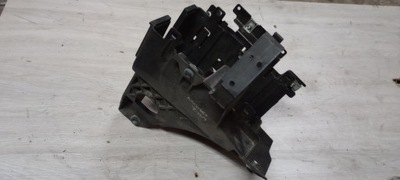 Jeep wk2 корпус предохранителей фото №1