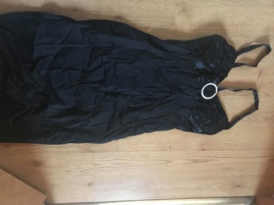 Sukienka Motiv welur 34 36 S M mala czarna